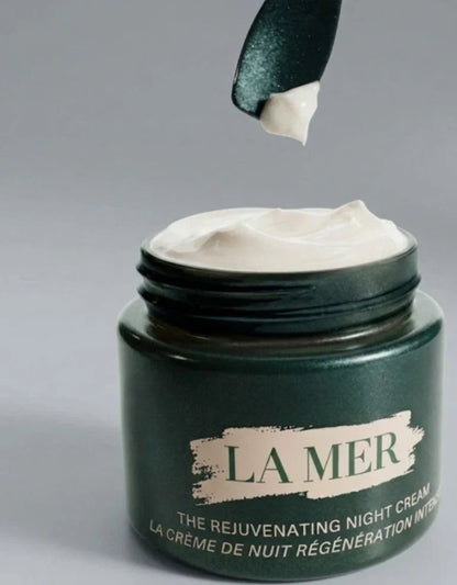 La Mer The Rejuvenating Night Cream 2 fl. oz / 60 ml - Image 2